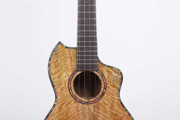 KAMAMUTA All Solid Mango Ukulele KAMA-MG-Tri-C